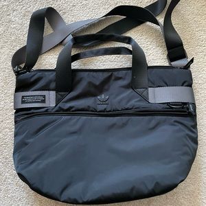 Adidas Gym / Duffel Bag